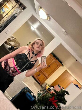 Full leaked Liaeuphoria private onlyfans photo