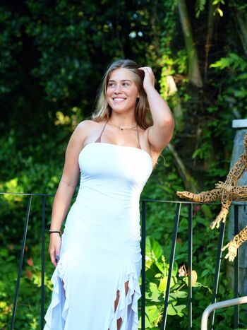 Full leaked Liftwithalix private onlyfans photo