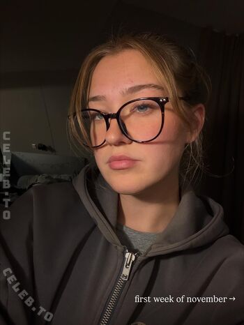 Full leaked Lilyyxfit private onlyfans photo