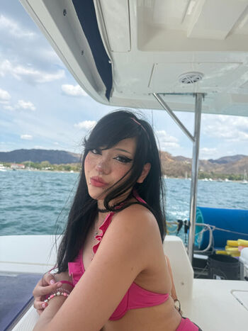 Full leaked Linaboobie private onlyfans photo