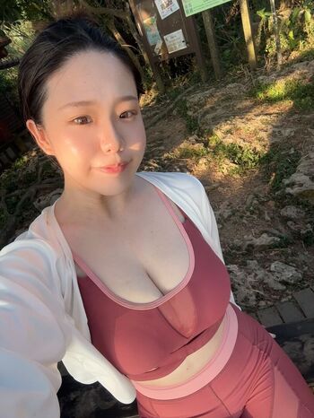 Full leaked Ling  ee page private onlyfans photo