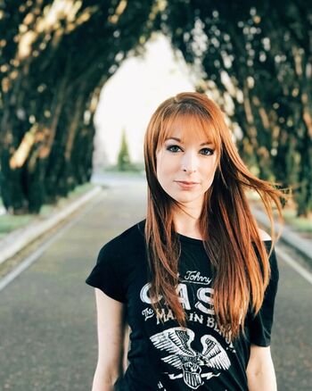 Lisa Foiles