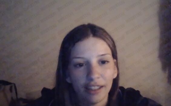 Lives Com Meninas Inocentes