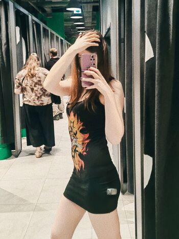 Full leaked Lizn private onlyfans photo