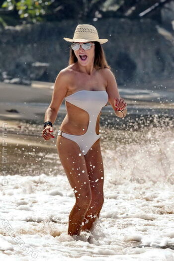 Lizzie Cundy