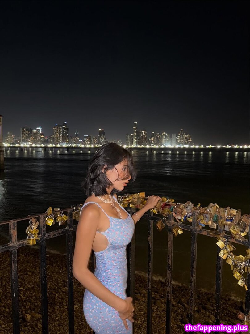 llinangel_   / llinangel_  / llinangel_d Фото оголеного OnlyFans #31