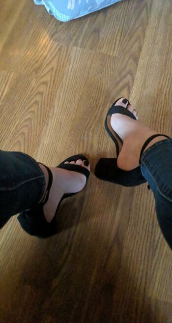 Full leaked Lola ivy private onlyfans photo