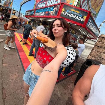 Full leaked Rhiannon blue / private onlyfans photo