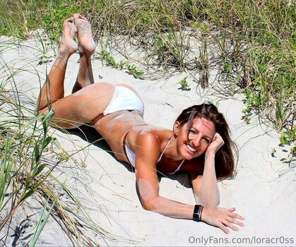 Full leaked Loracross private onlyfans photo