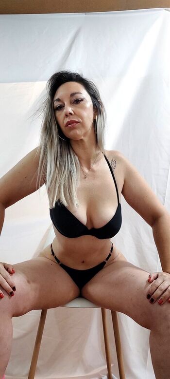 Full leaked Lorediosa private onlyfans photo