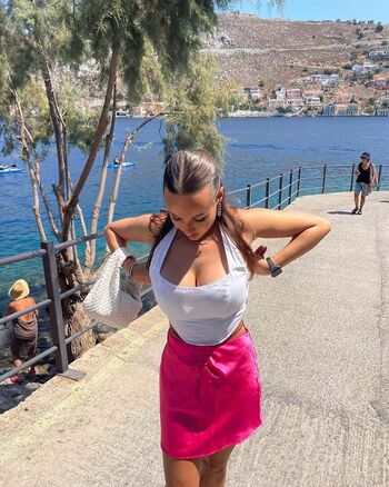 Full leaked Lou paul private onlyfans photo