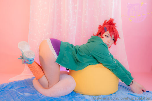 Full leaked Lovelyspacekitten private onlyfans photo