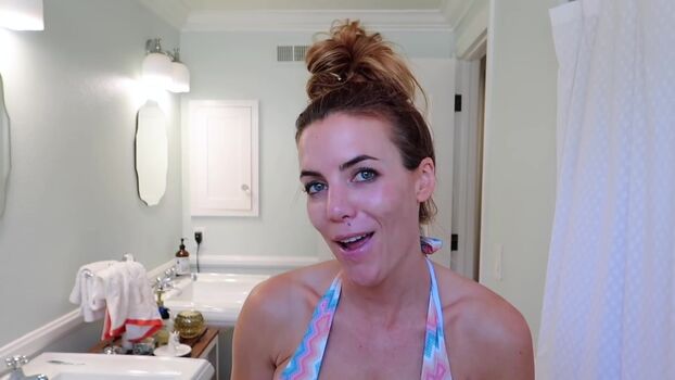 Full leaked Lovesweatfitness private onlyfans photo