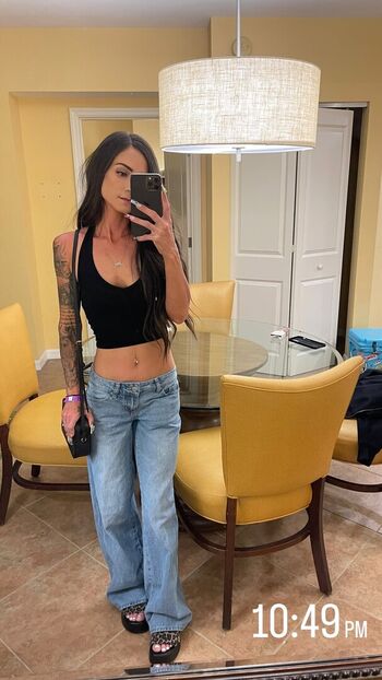 Full leaked Lshannah private onlyfans photo