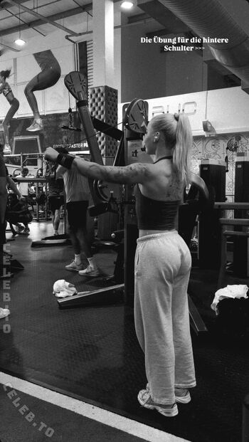 Full leaked Lucy fischer private onlyfans photo