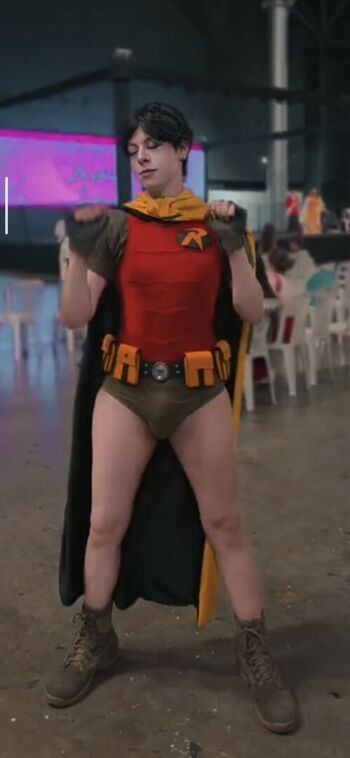 Full leaked Lukinha femboy private onlyfans photo