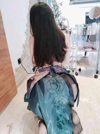 Full leaked Lumanyu page private onlyfans photo