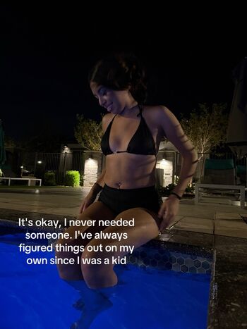 Full leaked Lunapalacios private onlyfans photo