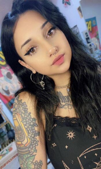 Full leaked Lunargirlx private onlyfans photo