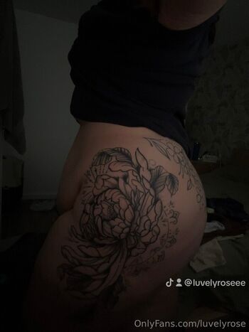Luvelyrose