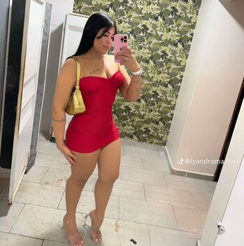 Full leaked Lyandra maciel private onlyfans photo