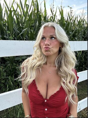 Lydia Feiler / lydiaafeiler