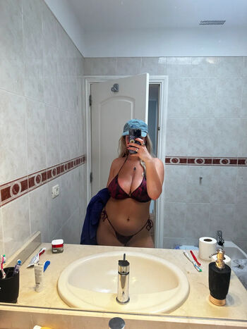 Full leaked Lydia whitaker private onlyfans photo