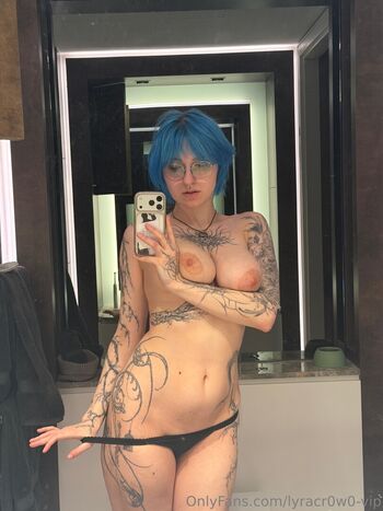 Lyra Crow