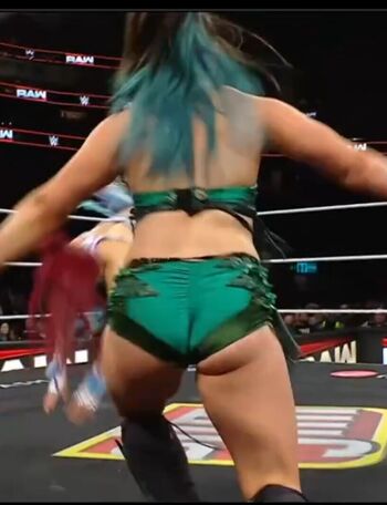 Full leaked Lyra valkyria page private onlyfans photo