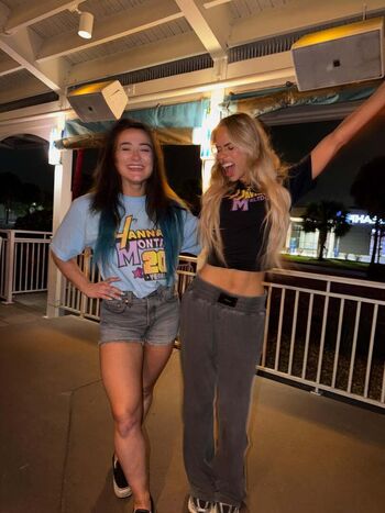 Full leaked Lyra valkyria page private onlyfans photo