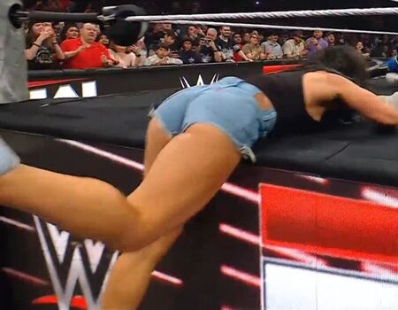 Full leaked Lyra valkyria page private onlyfans photo