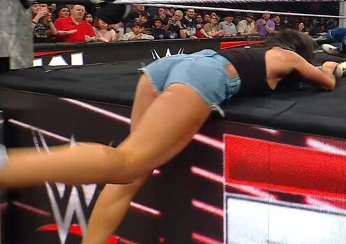 Full leaked Lyra valkyria page private onlyfans photo