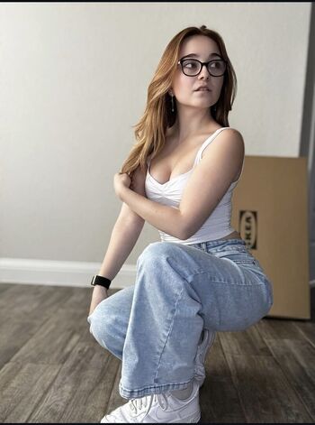 Full leaked Lyssaurora page private onlyfans photo