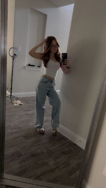 Full leaked Lyssaurora page private onlyfans photo