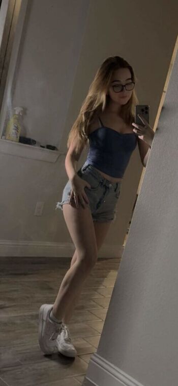 Full leaked Lyssaurora page private onlyfans photo