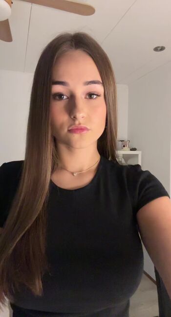 Full leaked Maaike roellies private onlyfans photo