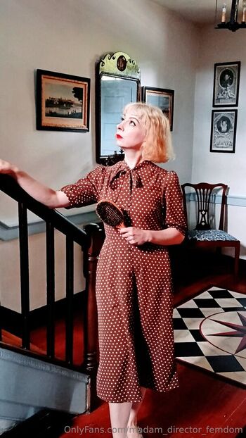 madam_director_femdom