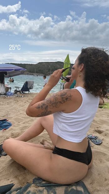 Full leaked Madamebrtzl private onlyfans photo