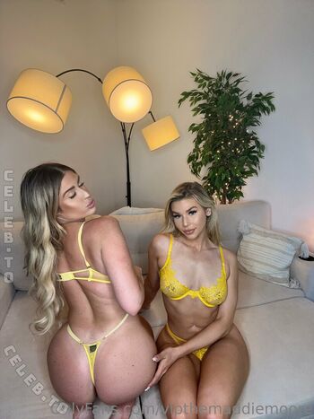 Full leaked Maddie moore  page private onlyfans photo