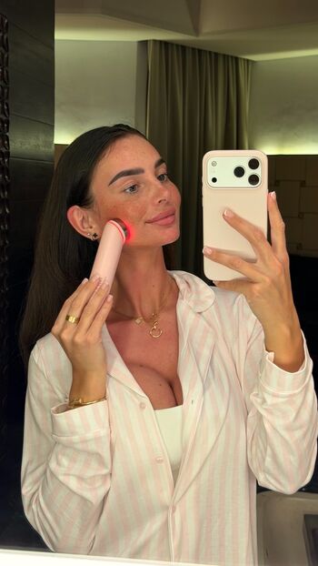 Full leaked Maddy cheary page private onlyfans photo