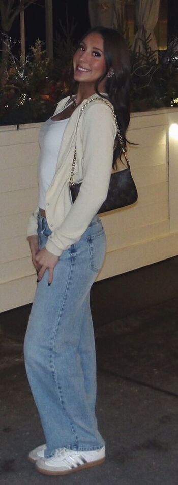 Full leaked Maddyn greenway private onlyfans photo