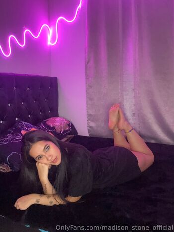 madison_stone_official