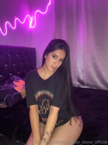 madison_stone_official