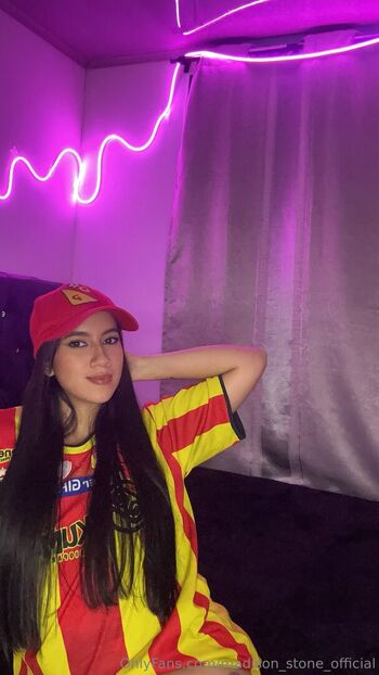 madison_stone_official