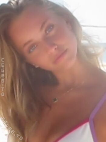 Full leaked Magui corceiro page private onlyfans photo