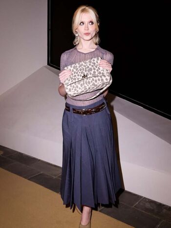 Full leaked Maisie peters page private onlyfans photo