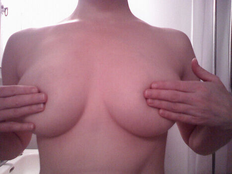 Full leaked Malice amarantine private onlyfans photo