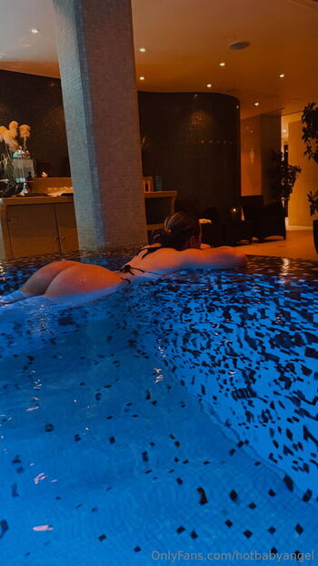 Full leaked Malincharli private onlyfans photo