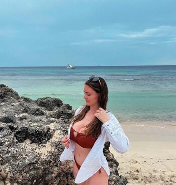 Full leaked Mallory malone private onlyfans photo