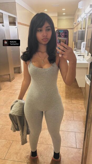 Full leaked Mangogyur private onlyfans photo